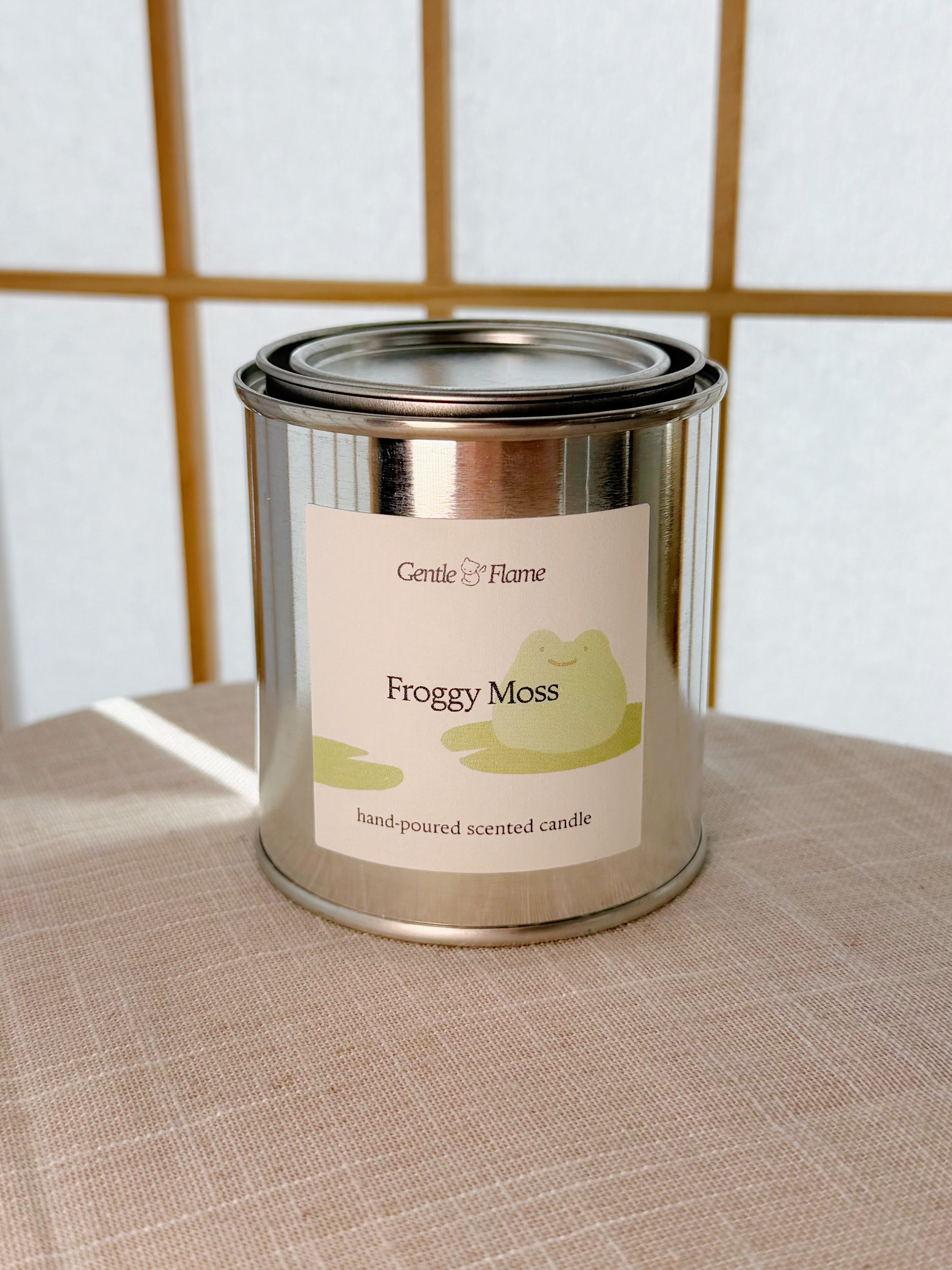 Froggy Moss Legacy Candle 🐸